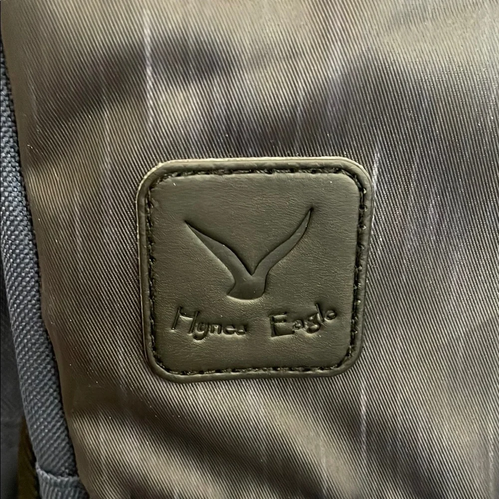 Hynes Eagle backpack carry on multiple handles Blue &‎ Black flight approved Bag